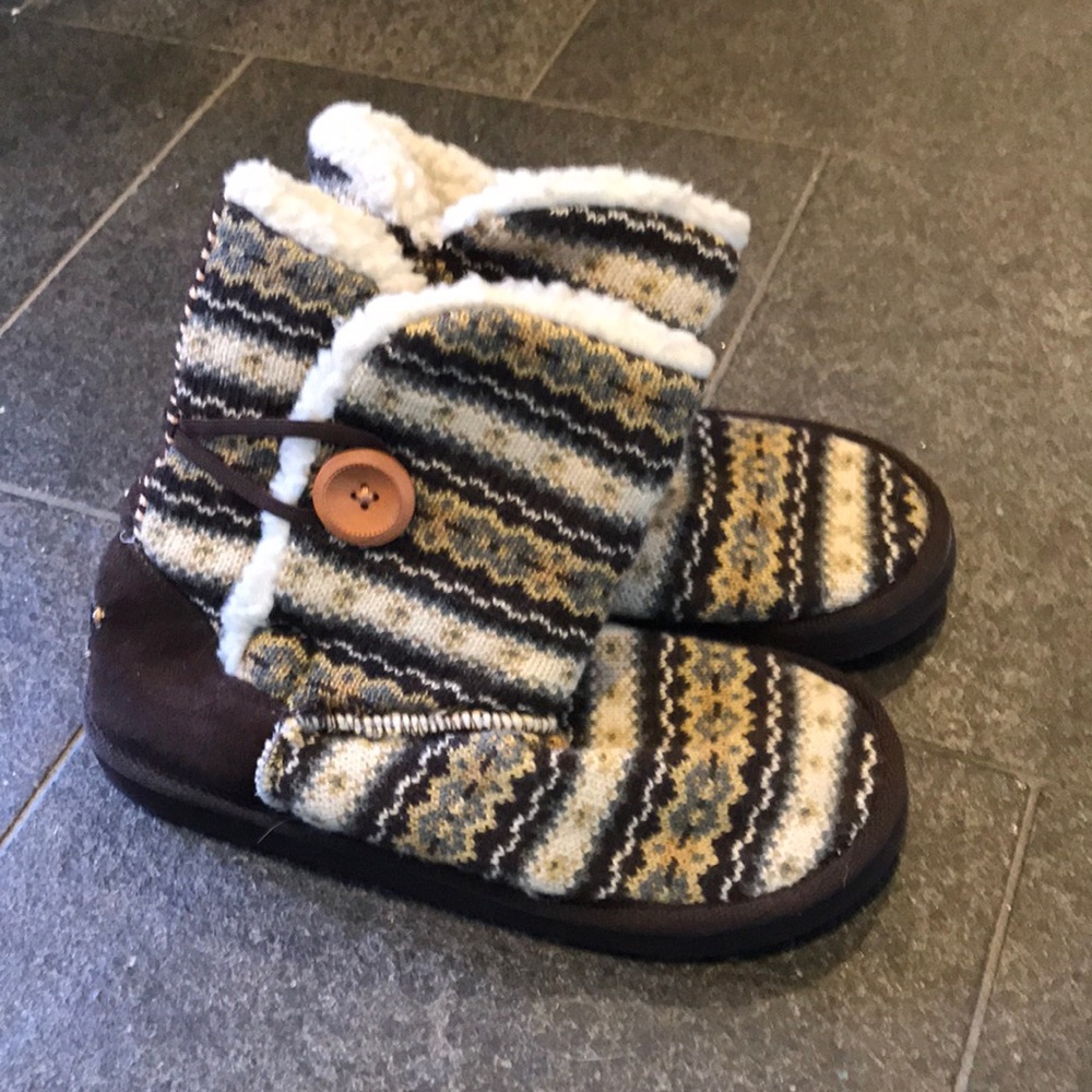 Slippers